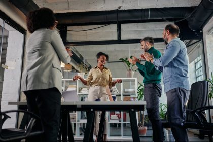 How to Boost Team Morale and Success Through Employee Recognition