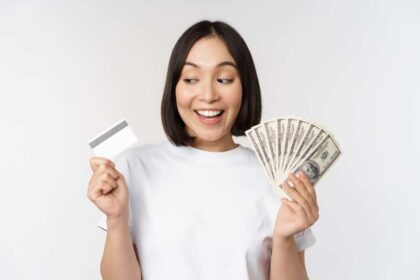 Visa Gift Card To Cash, female happy with turning her gift card into cash