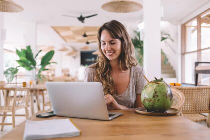 How To Decide What Business To Start in 8 Simple Steps